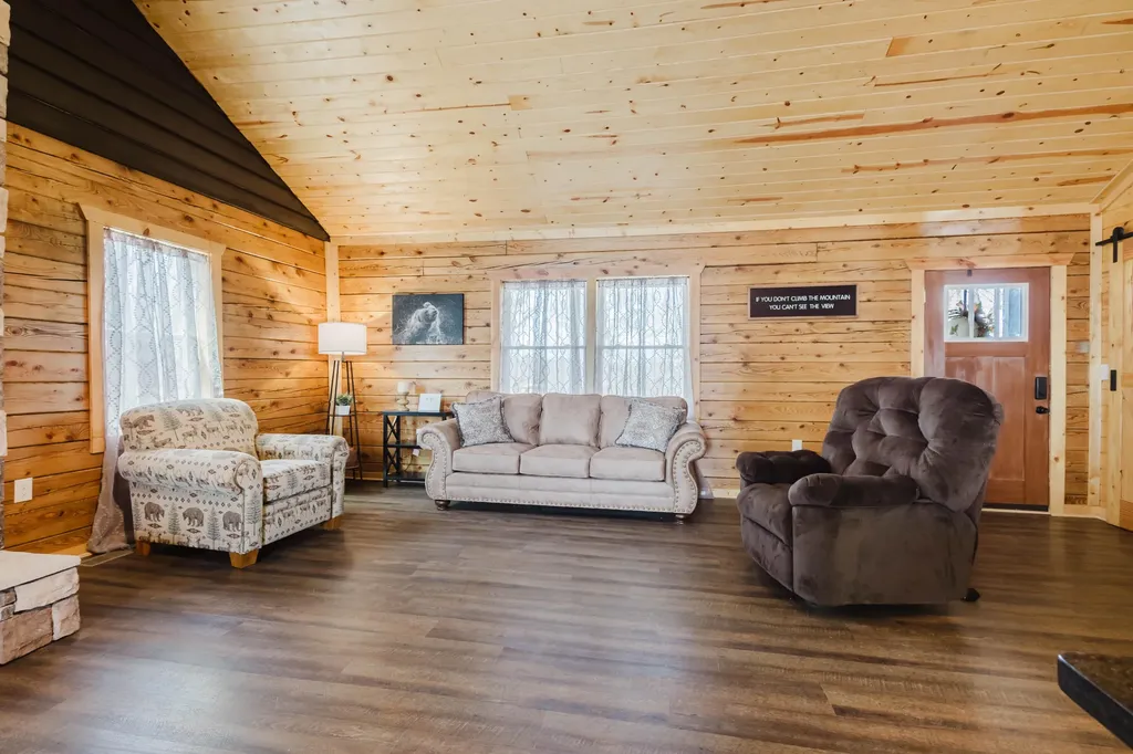 1182 Darrell Randall Road Stanton KY 40380