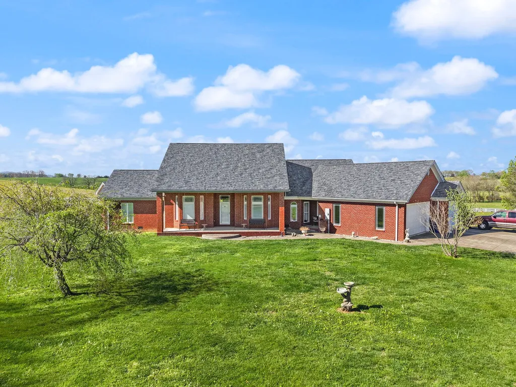 4211 Old Bull Road Eubank KY 42567