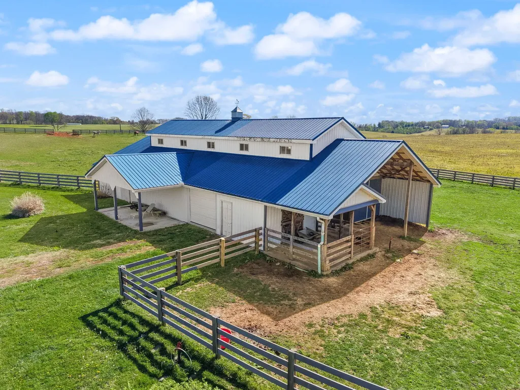 4211 Old Bull Road Eubank KY 42567