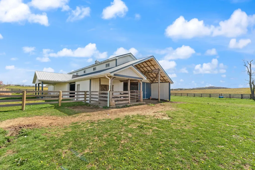 4211 Old Bull Road Eubank KY 42567