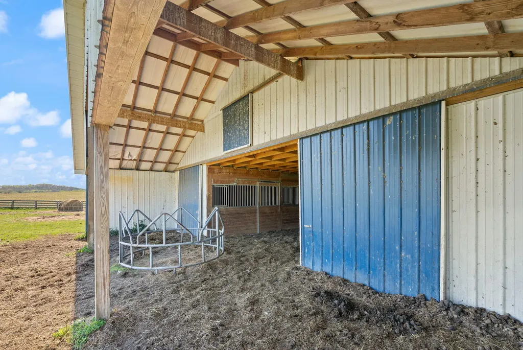 4211 Old Bull Road Eubank KY 42567