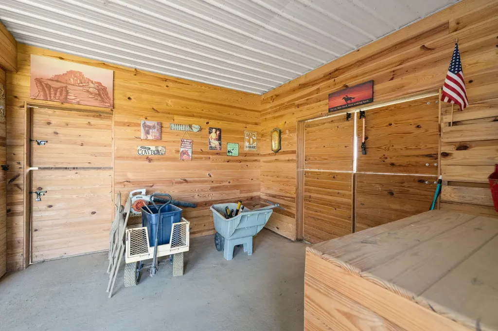 4211 Old Bull Road Eubank KY 42567