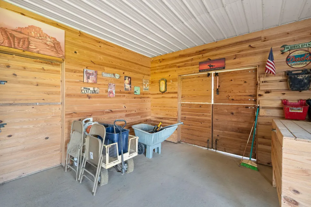 4211 Old Bull Road Eubank KY 42567