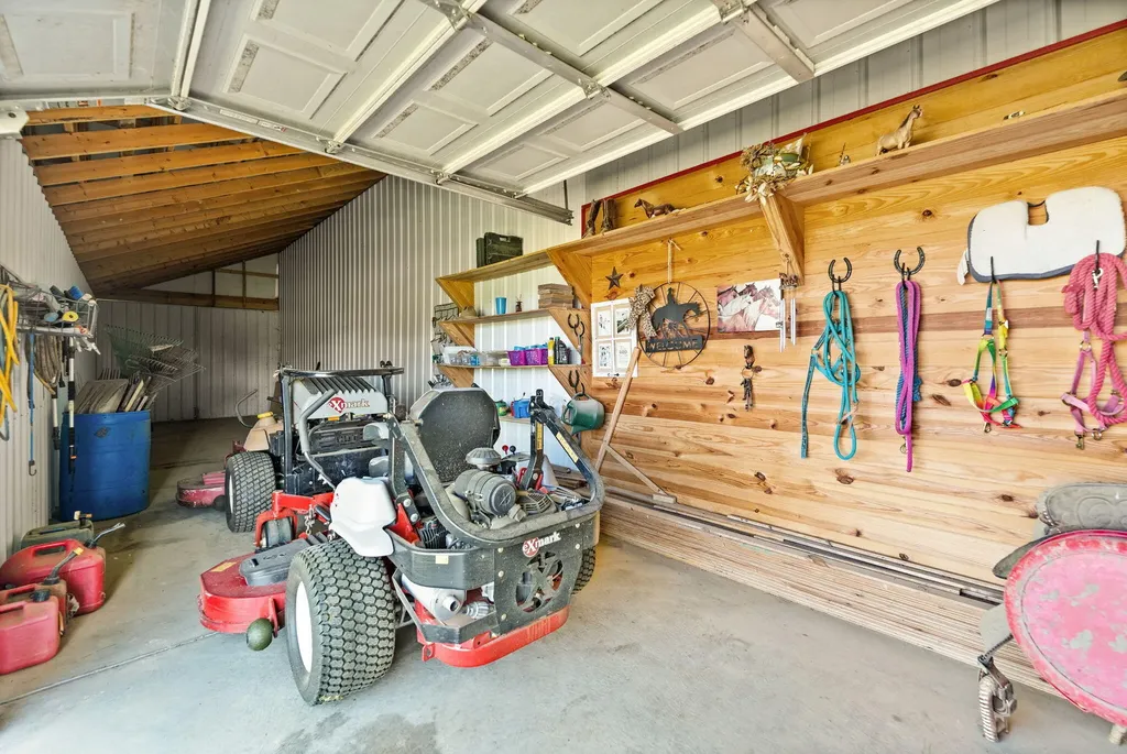 4211 Old Bull Road Eubank KY 42567