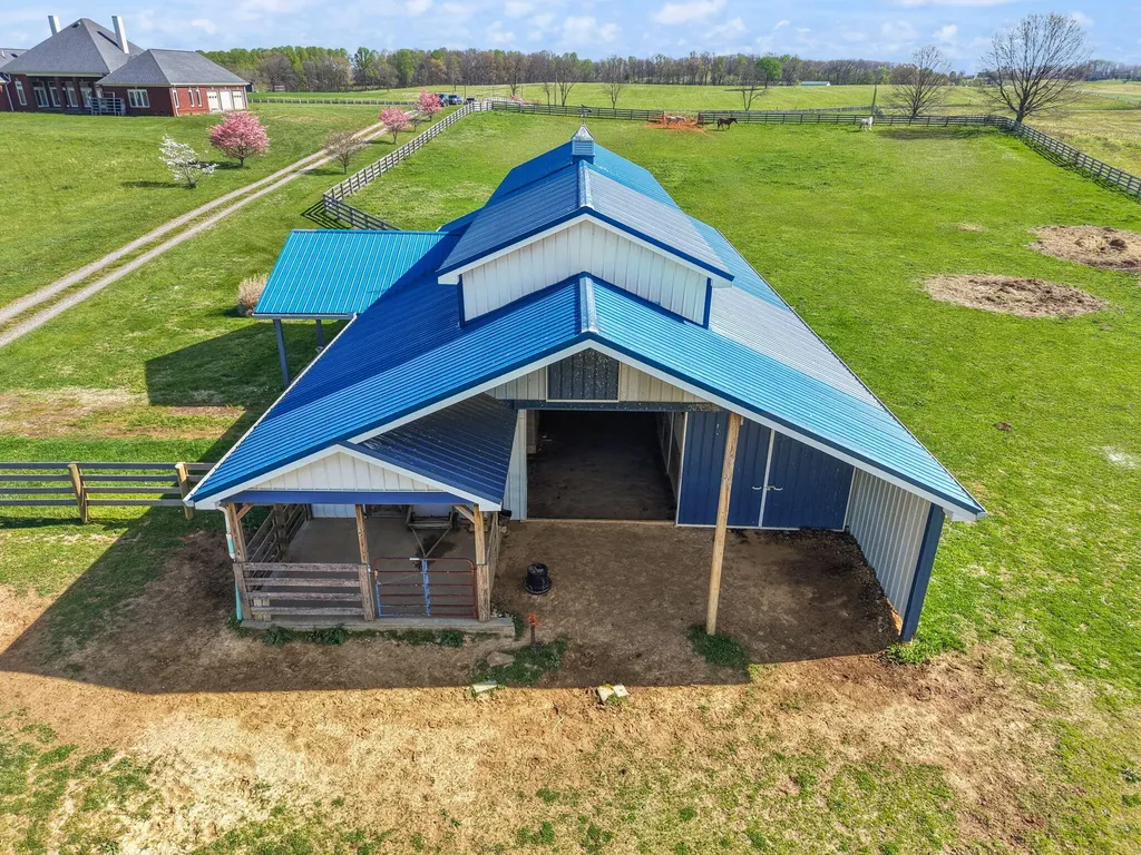 4211 Old Bull Road Eubank KY 42567