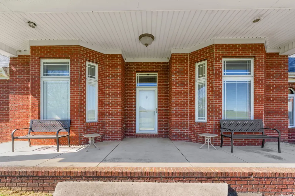 4211 Old Bull Road Eubank KY 42567