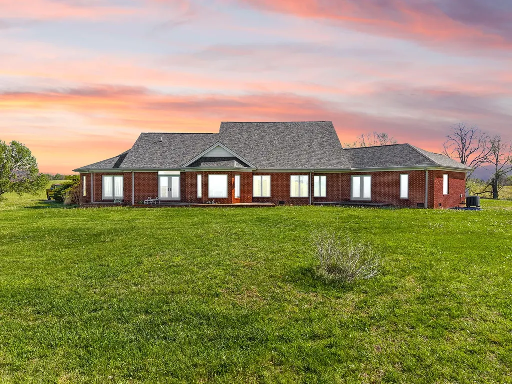 4211 Old Bull Road Eubank KY 42567