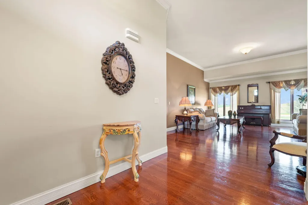 4211 Old Bull Road Eubank KY 42567