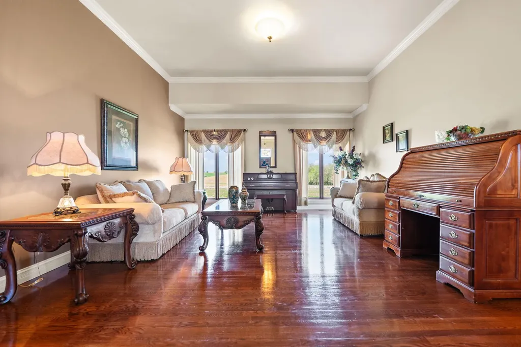 4211 Old Bull Road Eubank KY 42567