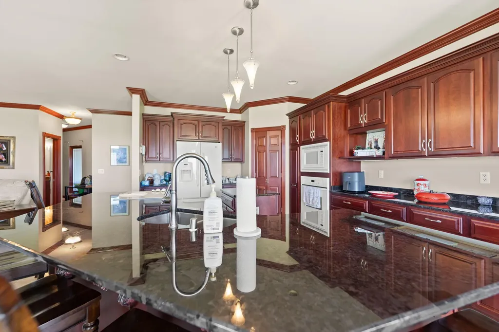 4211 Old Bull Road Eubank KY 42567