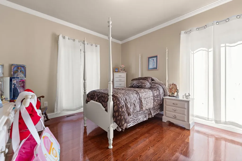 4211 Old Bull Road Eubank KY 42567