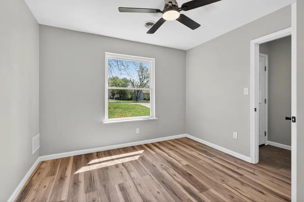 1305 Grafton Drive Lexington KY 40515