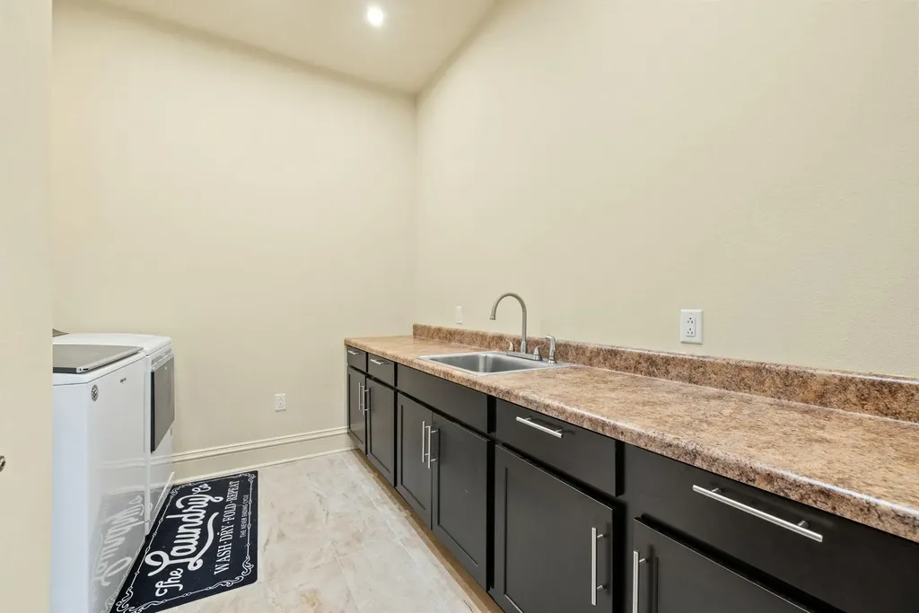 406 Halcomb Lane Paint Lick KY 40461