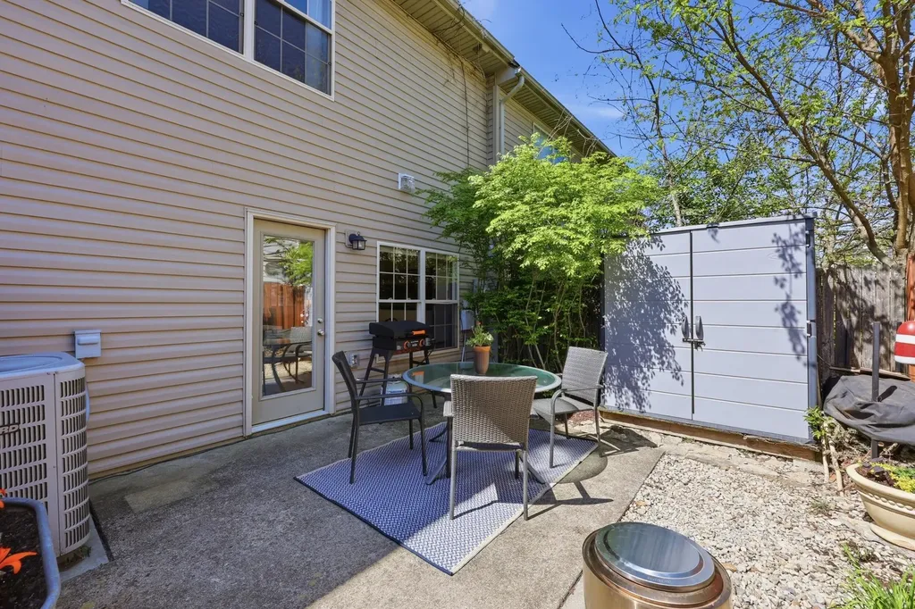 1145 Appian Crossing Way Lexington KY 40517