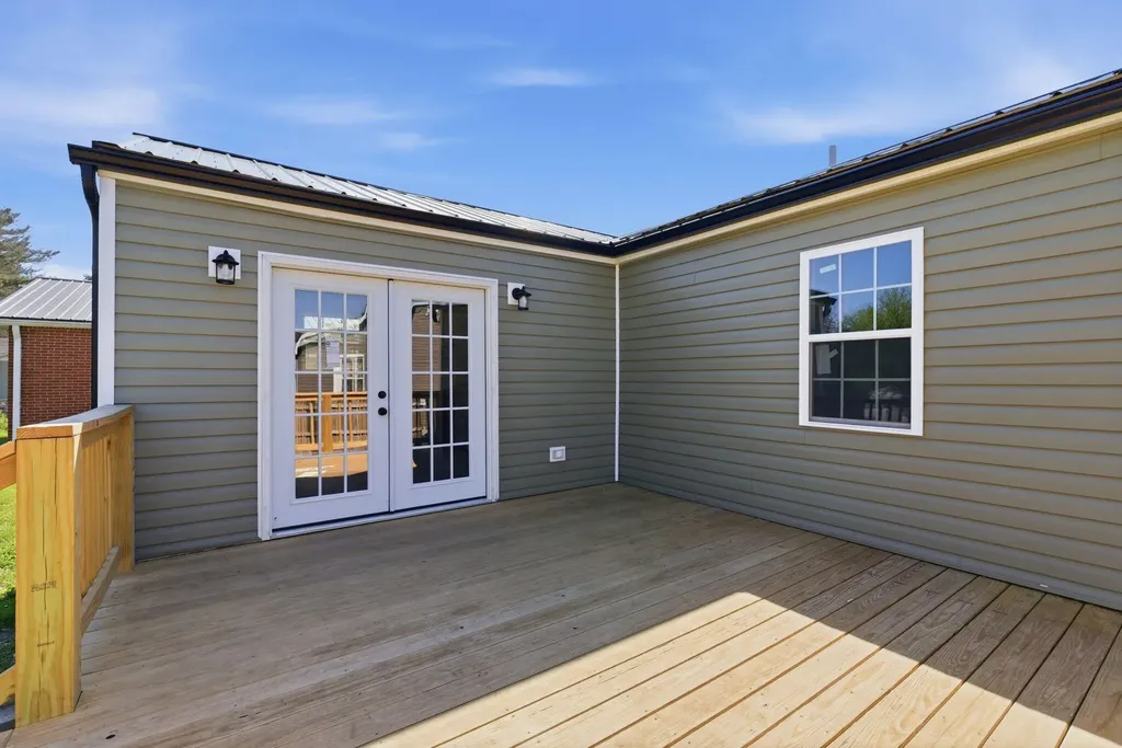 206 Dinsmore Street Berea KY 40403