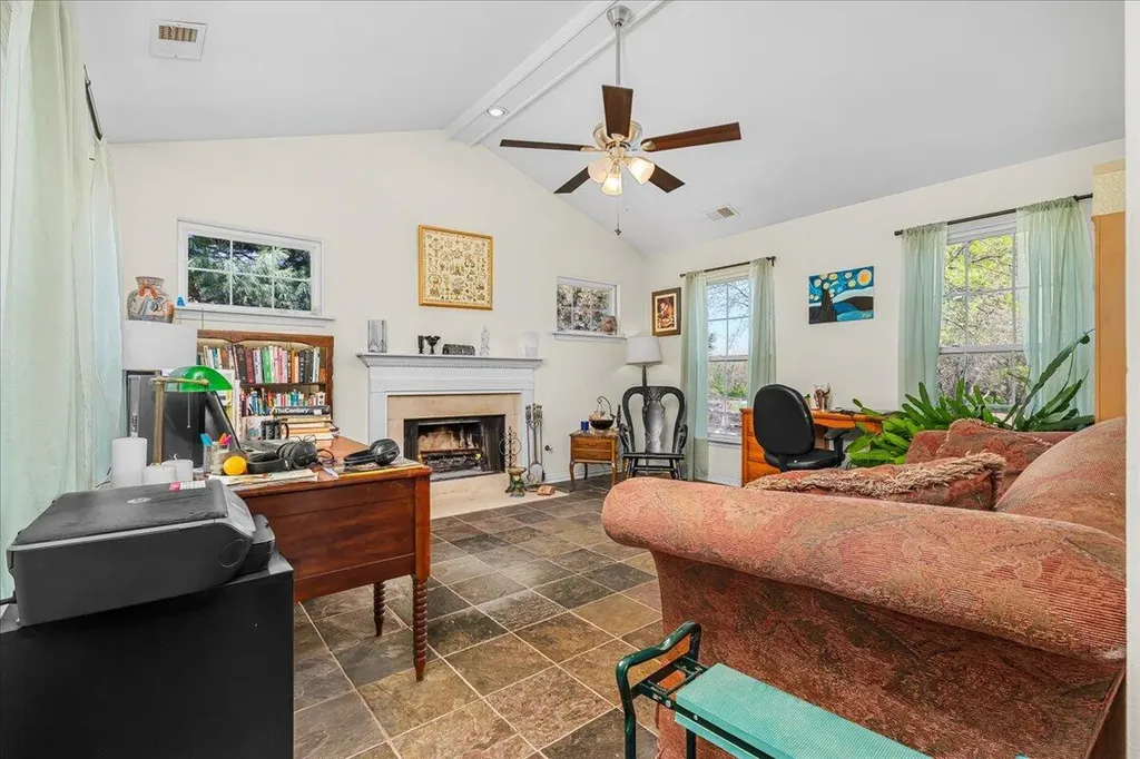 2945 Summerfield Drive Lexington KY 40511