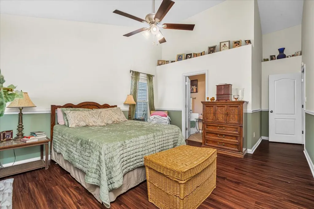 2945 Summerfield Drive Lexington KY 40511