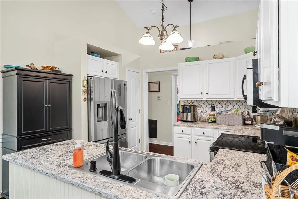 2945 Summerfield Drive Lexington KY 40511