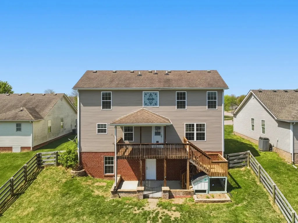 329 Sydney Way Richmond KY 40475