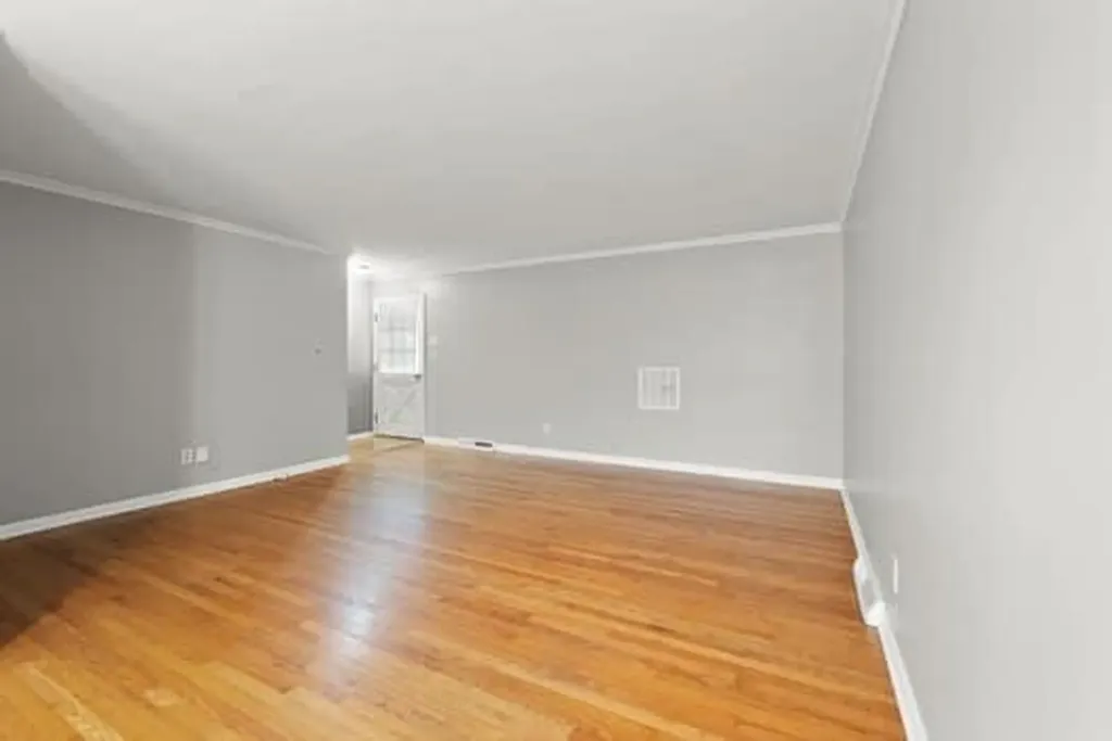 101 Holly Hill Circle Nicholasville KY 40356