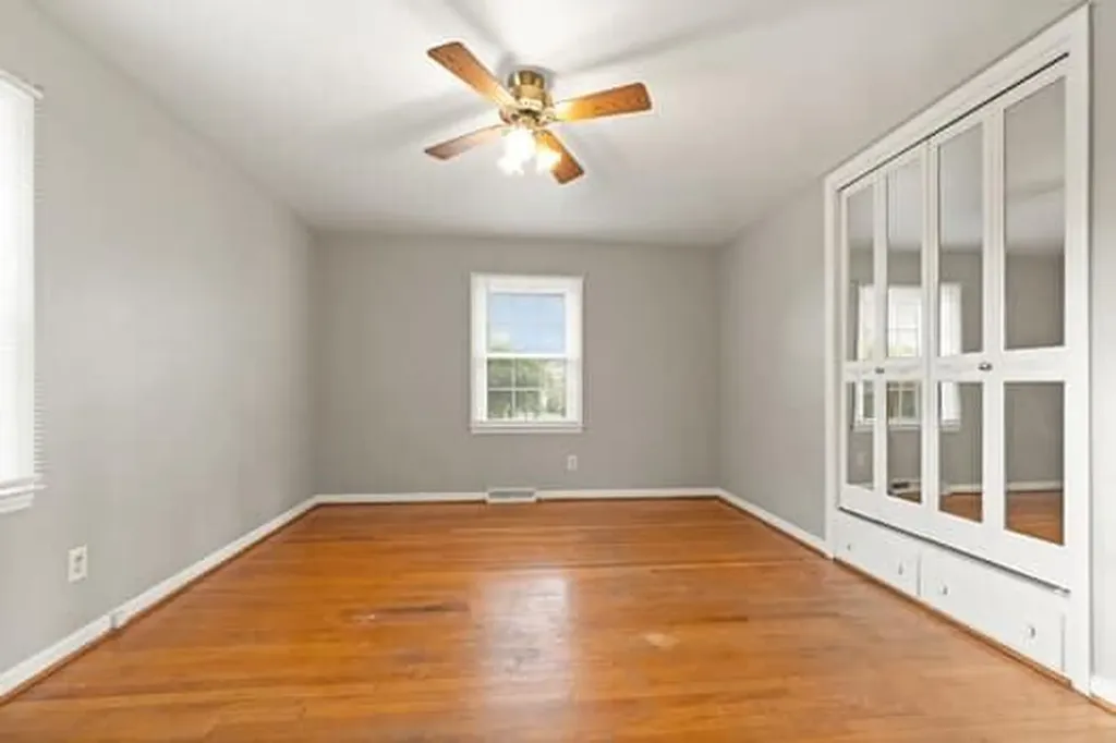 101 Holly Hill Circle Nicholasville KY 40356