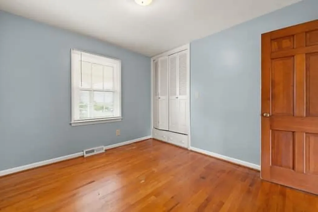 101 Holly Hill Circle Nicholasville KY 40356