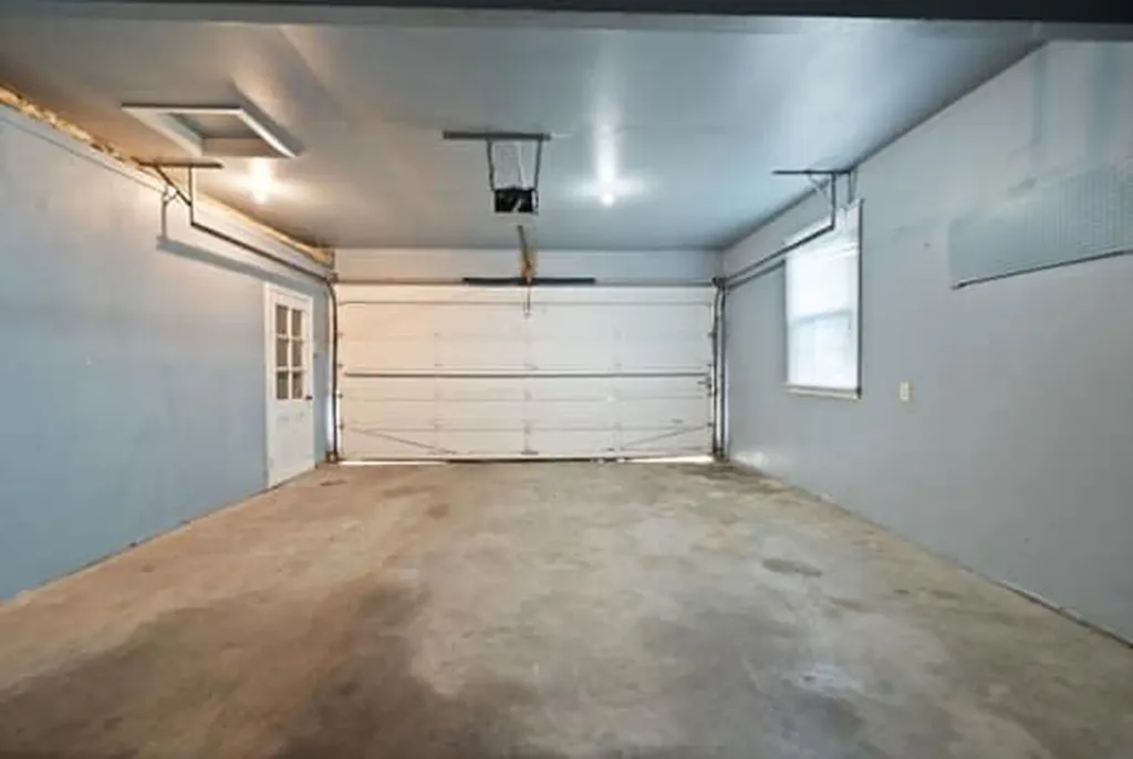 101 Holly Hill Circle Nicholasville KY 40356