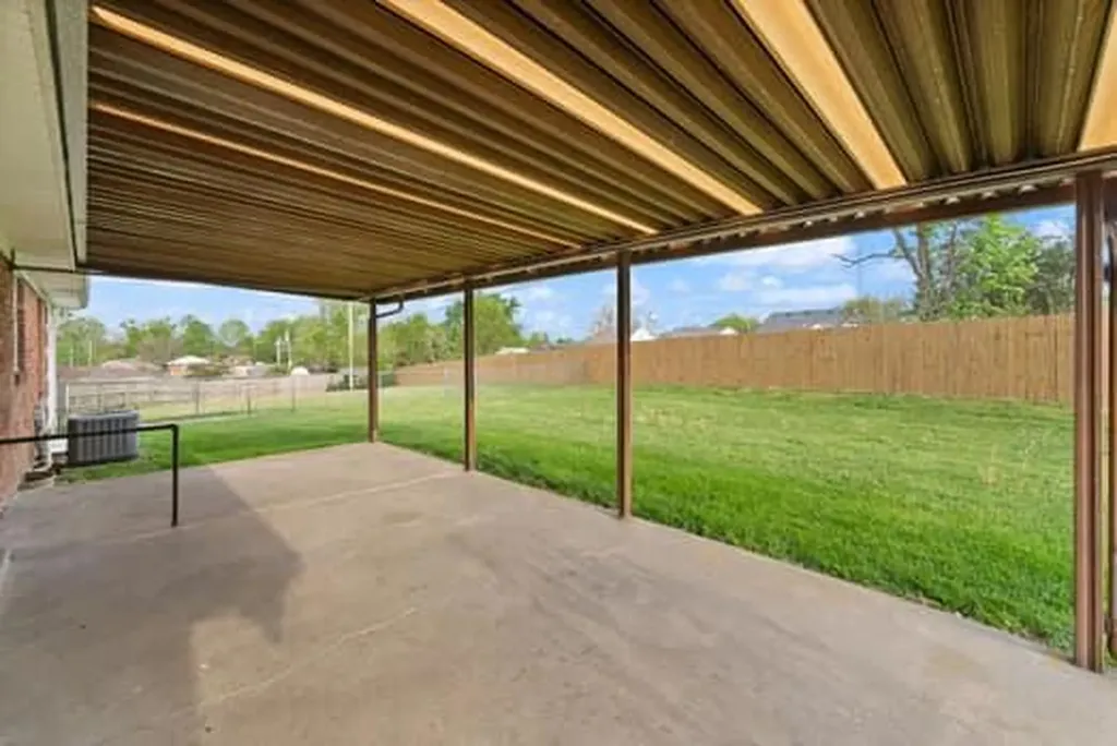 101 Holly Hill Circle Nicholasville KY 40356