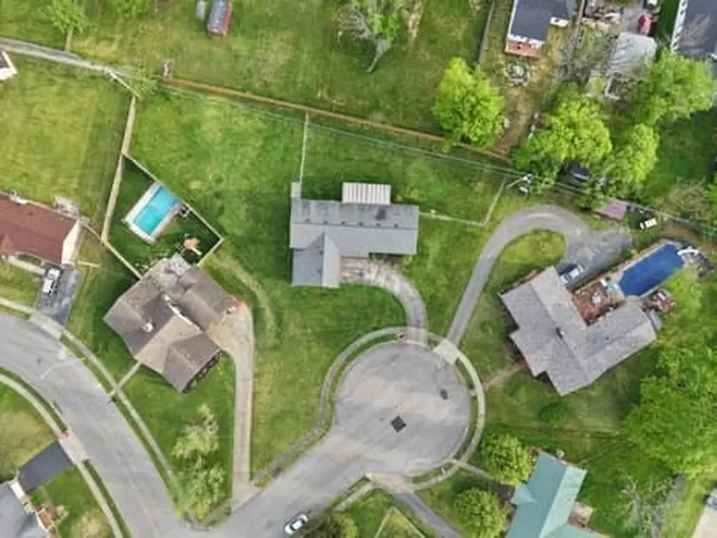 101 Holly Hill Circle Nicholasville KY 40356