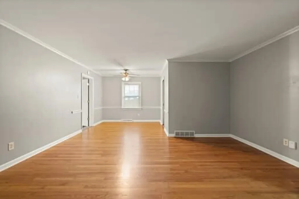 101 Holly Hill Circle Nicholasville KY 40356