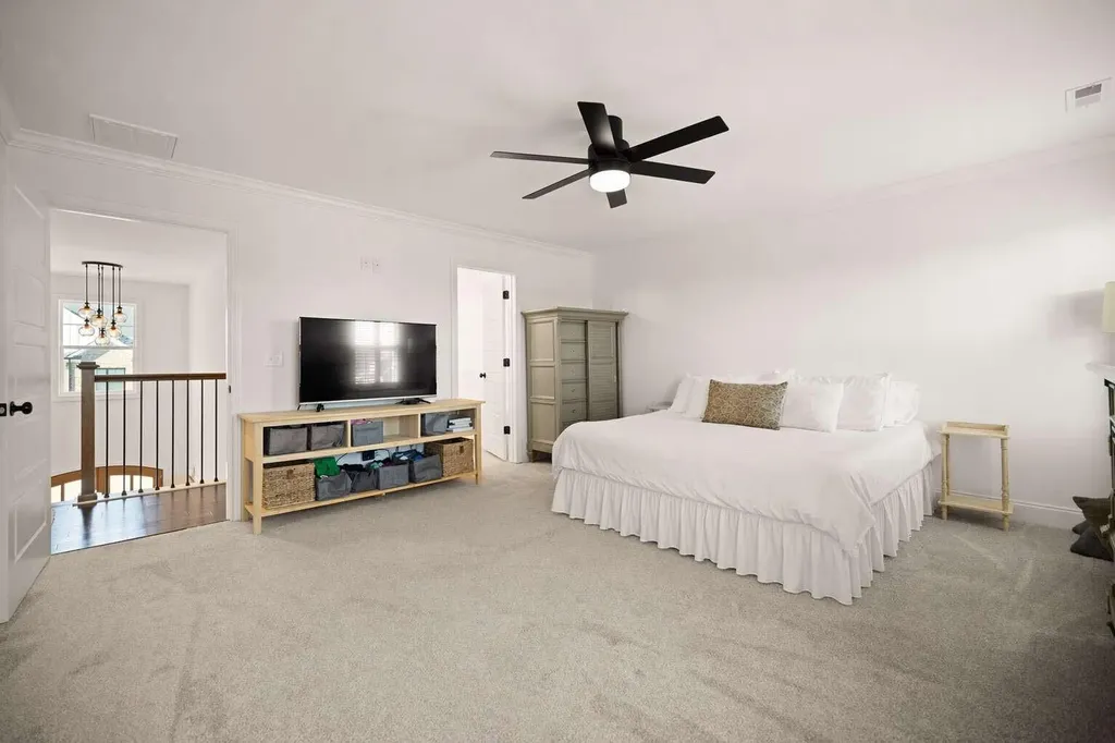 1925 Tidewater Flat Lexington KY 40509
