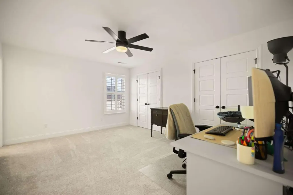1925 Tidewater Flat Lexington KY 40509