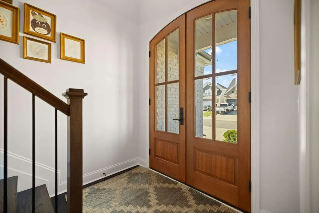 1925 Tidewater Flat Lexington KY 40509