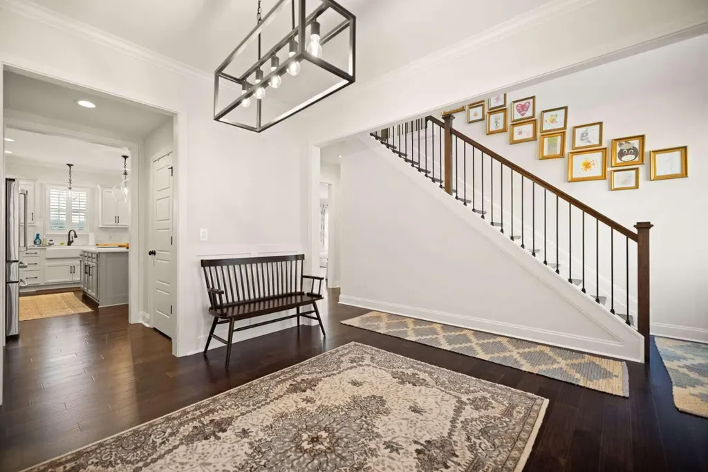 1925 Tidewater Flat Lexington KY 40509