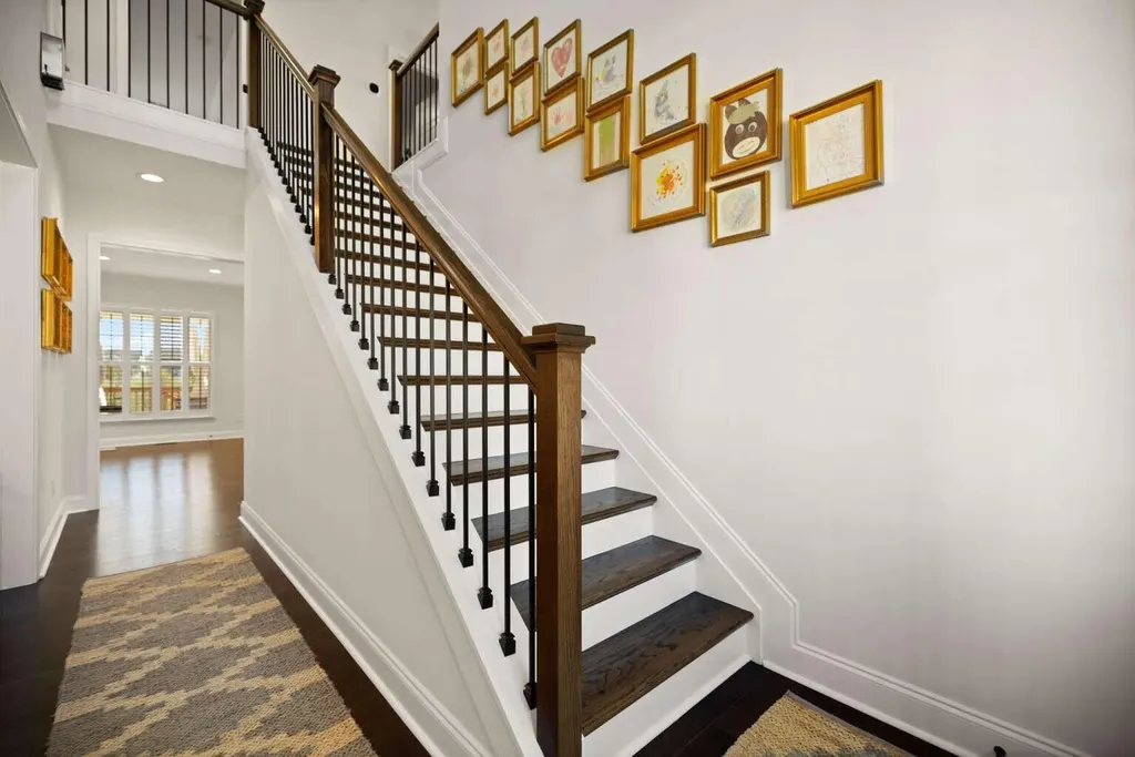 1925 Tidewater Flat Lexington KY 40509