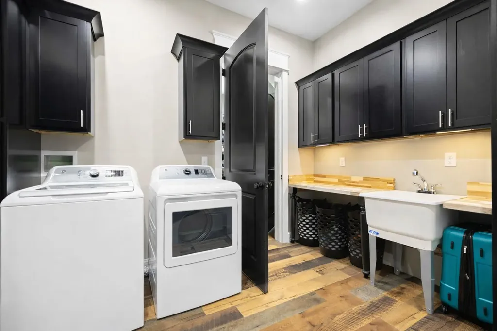 131 Buck Run Road Hustonville KY 40437