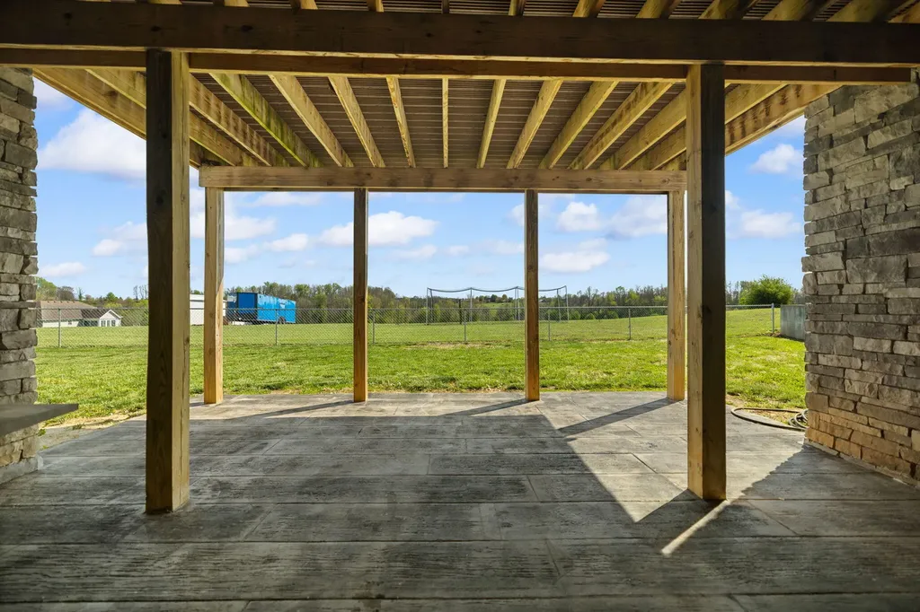 131 Buck Run Road Hustonville KY 40437