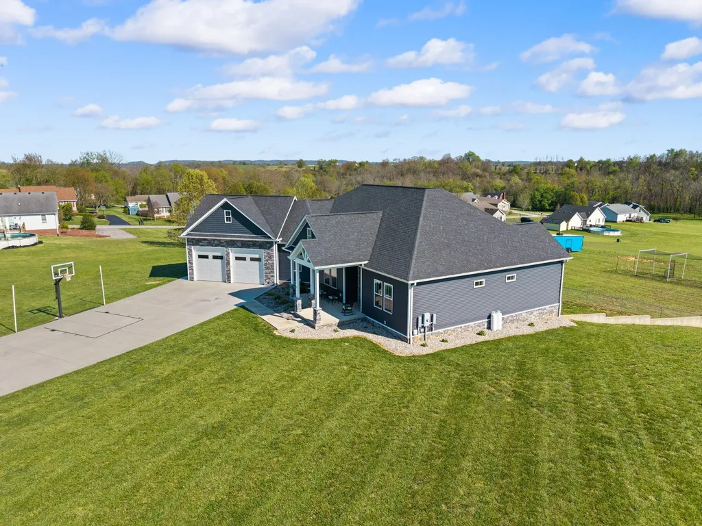 131 Buck Run Road Hustonville KY 40437