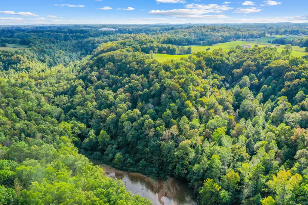 9999 Cabin Creek Road Drive London KY 40741