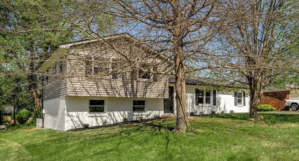 310 Esperanza Drive Frankfort KY 40601