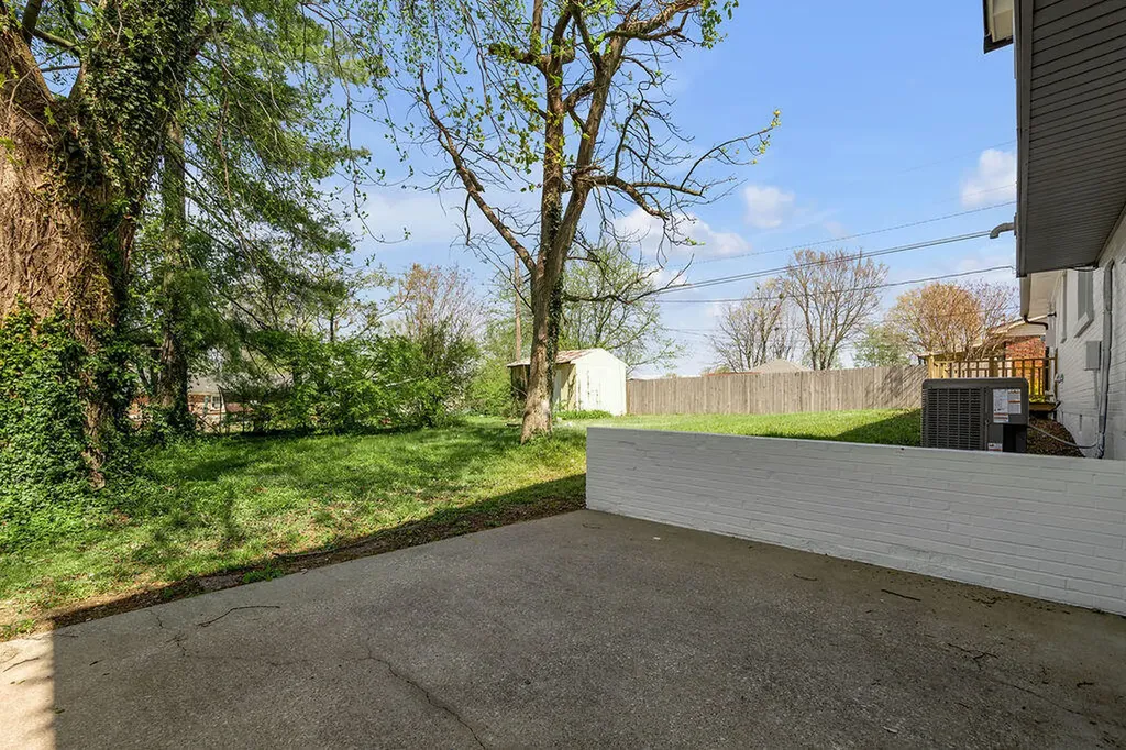 310 Esperanza Drive Frankfort KY 40601