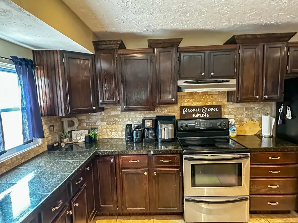 569 E Ridge Road Richmond KY 40475