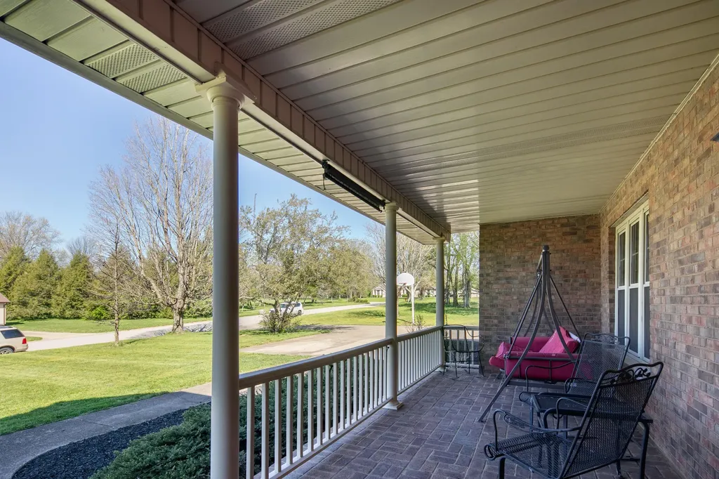 2812 Adios Court Lexington KY 40511