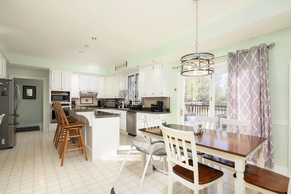 2812 Adios Court Lexington KY 40511