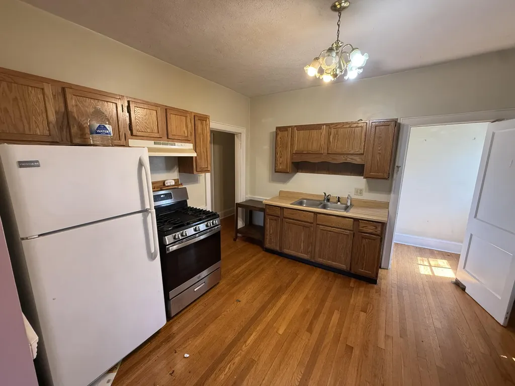 608 Kastle Road Lexington KY 40502
