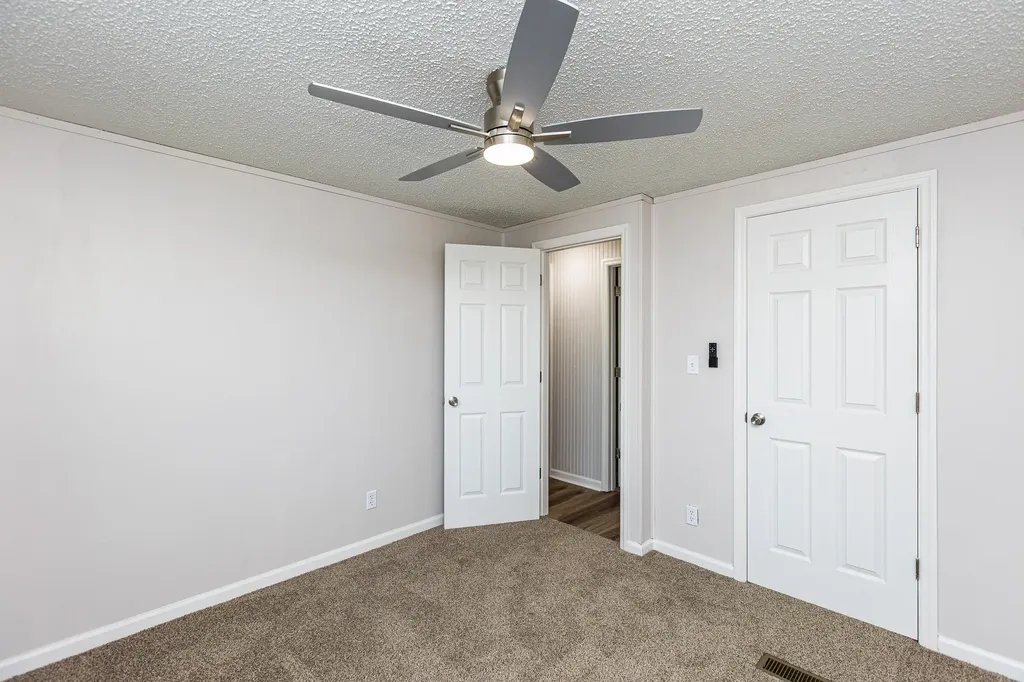 262 Oak Ridge Road Cynthiana KY 41031