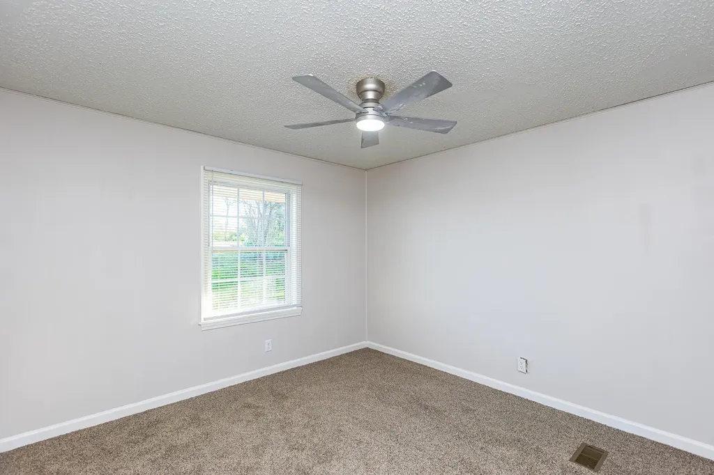262 Oak Ridge Road Cynthiana KY 41031