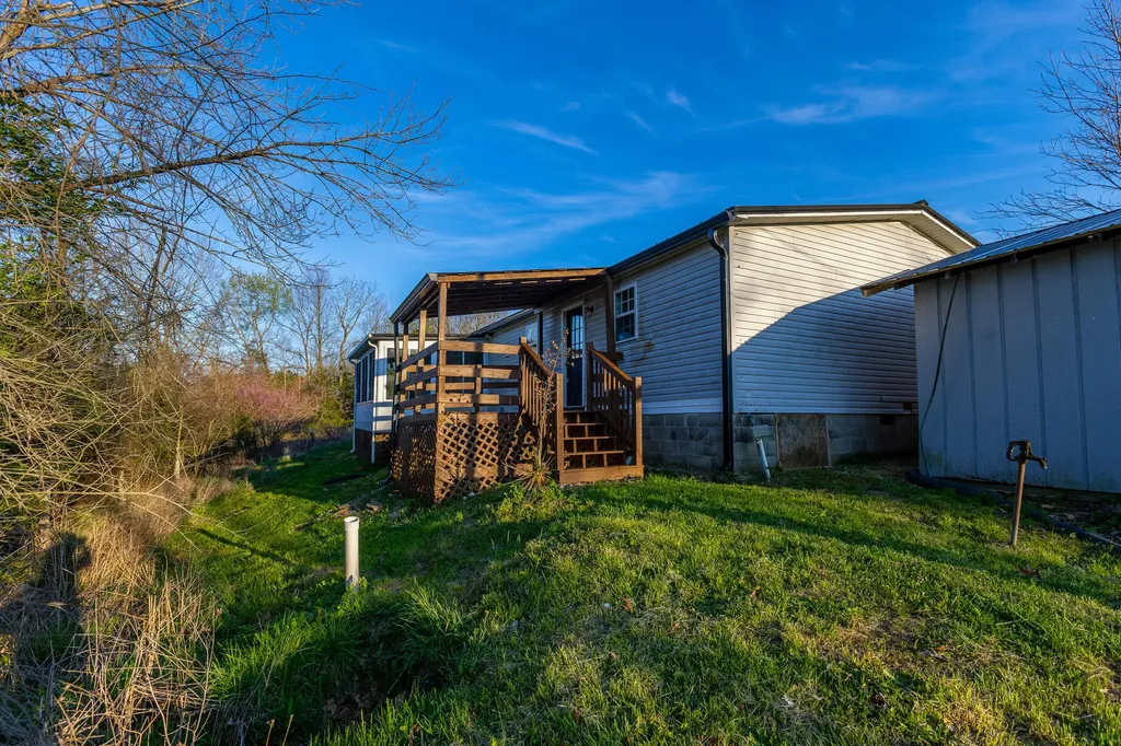 262 Oak Ridge Road Cynthiana KY 41031