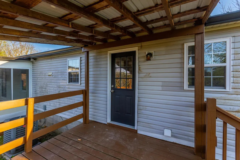 262 Oak Ridge Road Cynthiana KY 41031