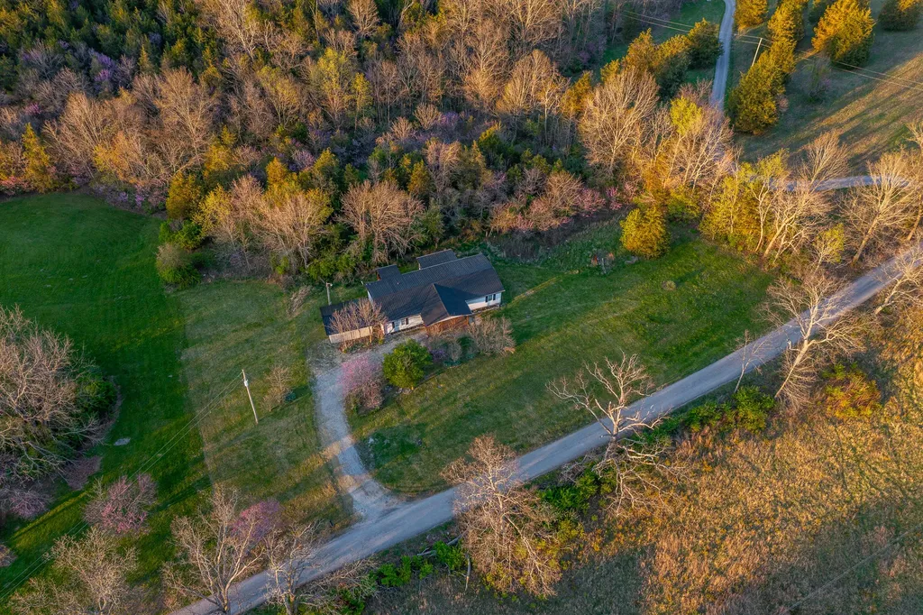 262 Oak Ridge Road Cynthiana KY 41031